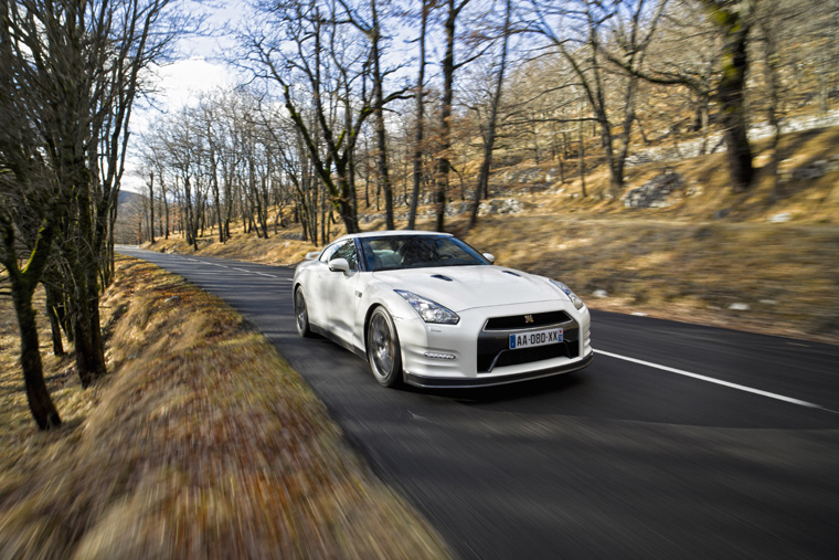 2011 Nissan GT-R Picture